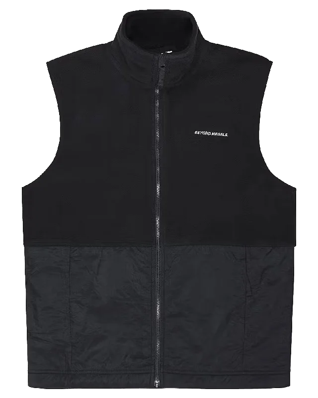 Beyond Medals Fleece Vest - Black