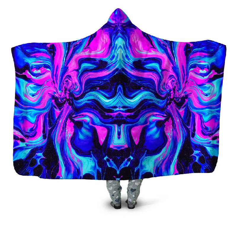 Free Flow Hooded Blanket